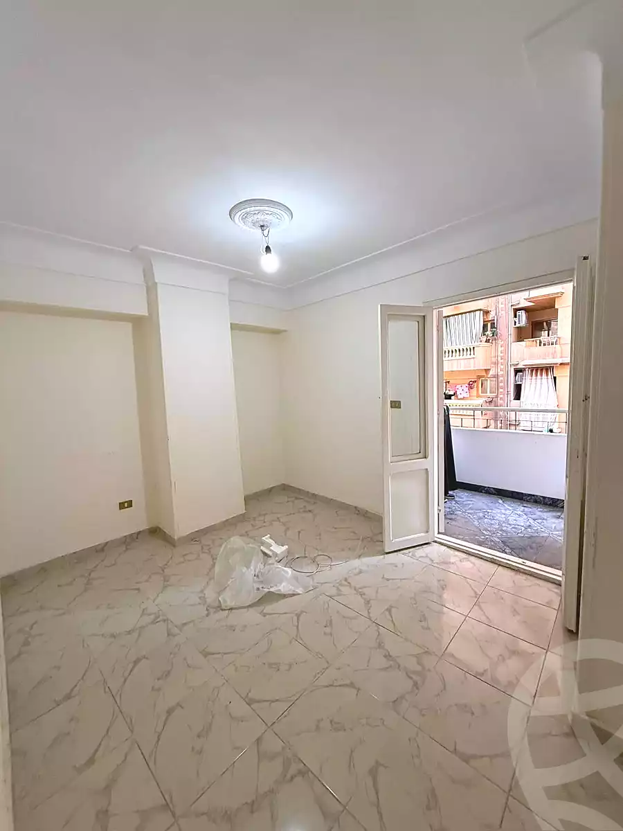 https://aqarmap.com.eg/ar/listing/7147651-for-sale-alexandria-sydy-bshr-sydy-bshr-bhry-abd-el-salam-aref-st