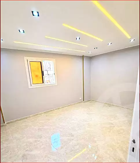 https://aqarmap.com.eg/ar/listing/7148033-for-sale-alexandria-miami-45-street