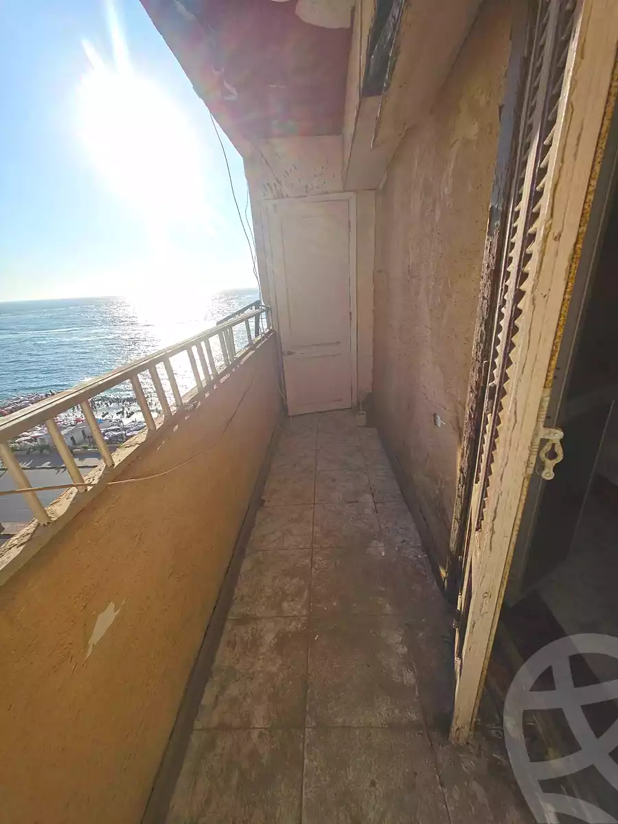 https://aqarmap.com.eg/ar/listing/7148111-for-sale-alexandria-el-asafra-l-sfr-bhry-el-geish-rd