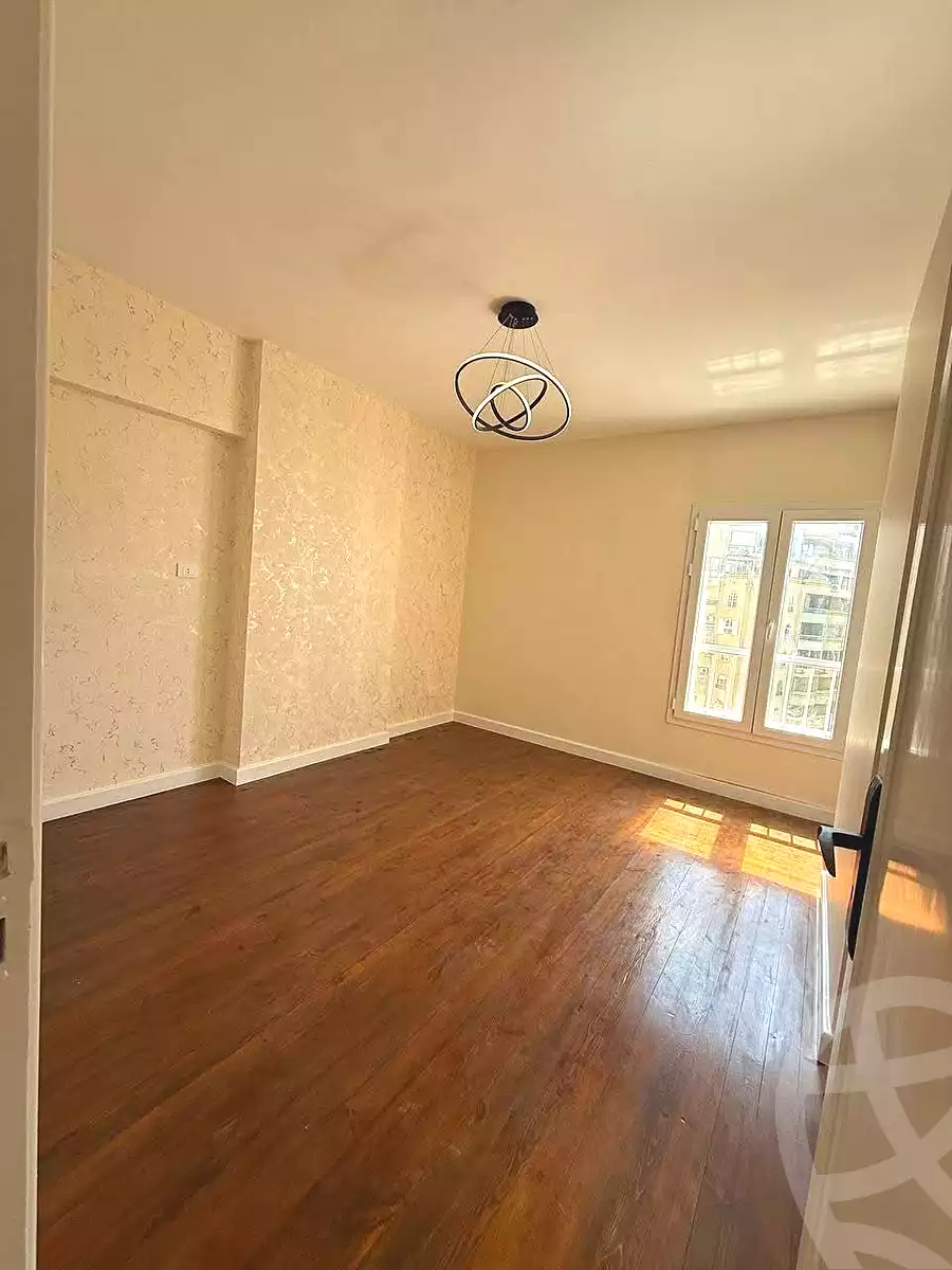 https://aqarmap.com.eg/ar/listing/7148139-for-sale-alexandria-el-montazah-sheraton-towers