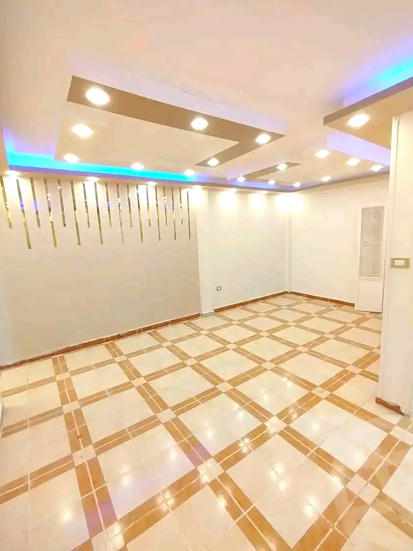 https://aqarmap.com.eg/ar/listing/7148227-for-sale-alexandria-lsywf-el-falki