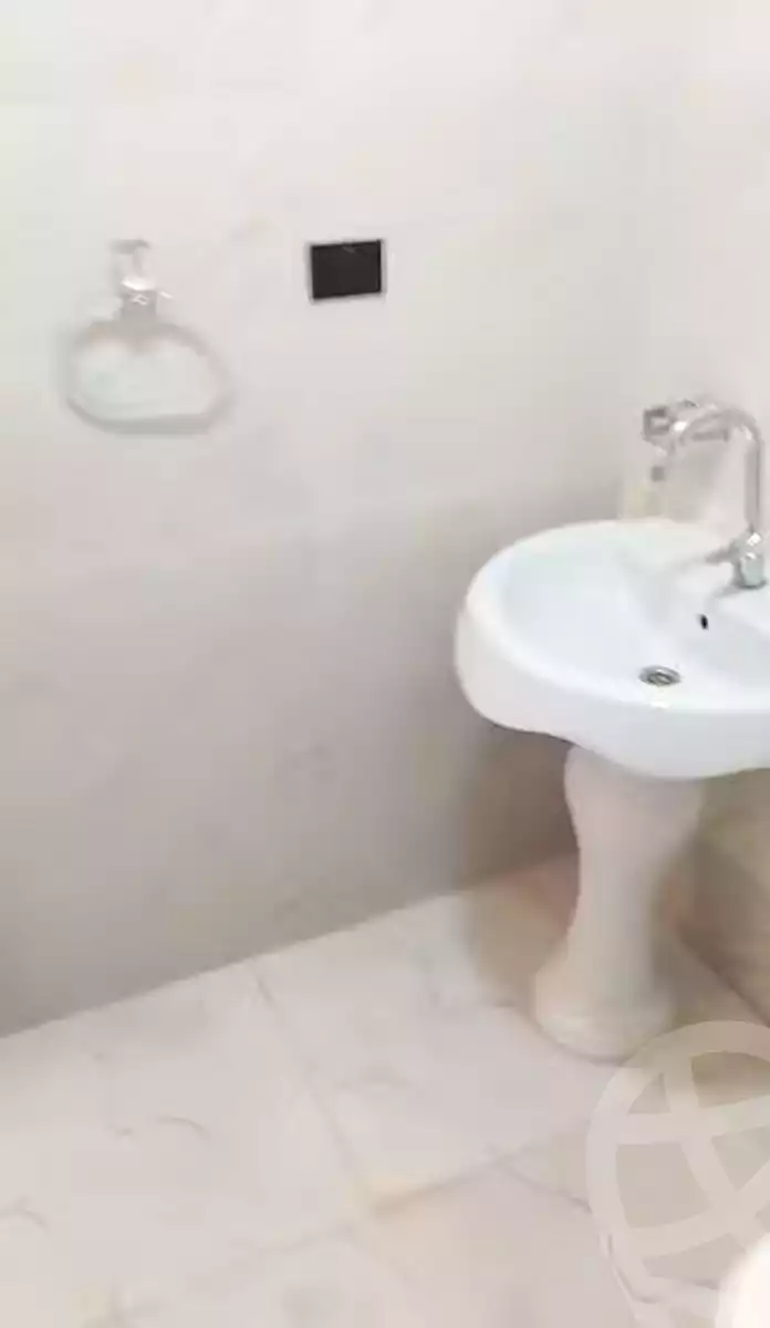 https://aqarmap.com.eg/en/listing/7148324-for-sale-cairo-elnozha-Streettt-27