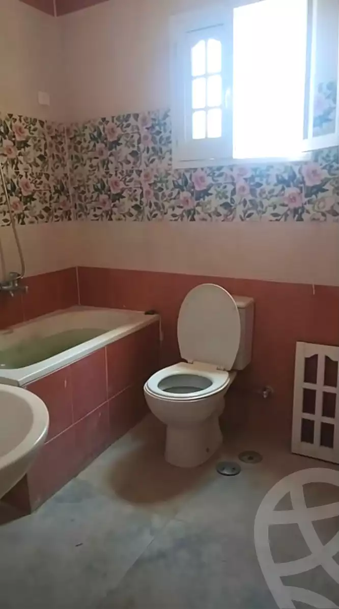 https://aqarmap.com.eg/ar/listing/7148342-for-sale-cairo-faisal-kafr-tohormos-queen-nazli-st