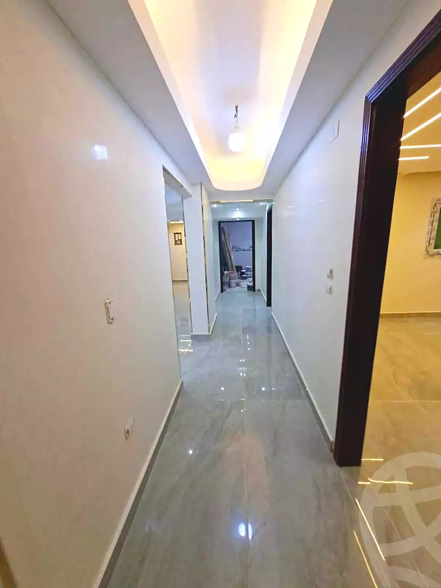 https://aqarmap.com.eg/en/listing/7148364-for-sale-cairo-helwan-helwan-el-sharkeya-ryad-pasha-st