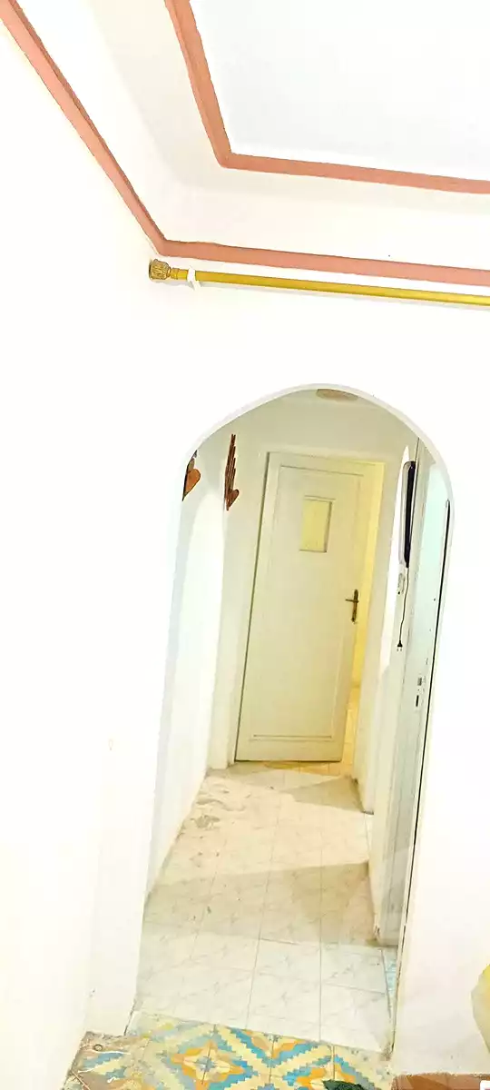https://aqarmap.com.eg/ar/listing/7148395-for-rent-alexandria-lsywf-shamaa
