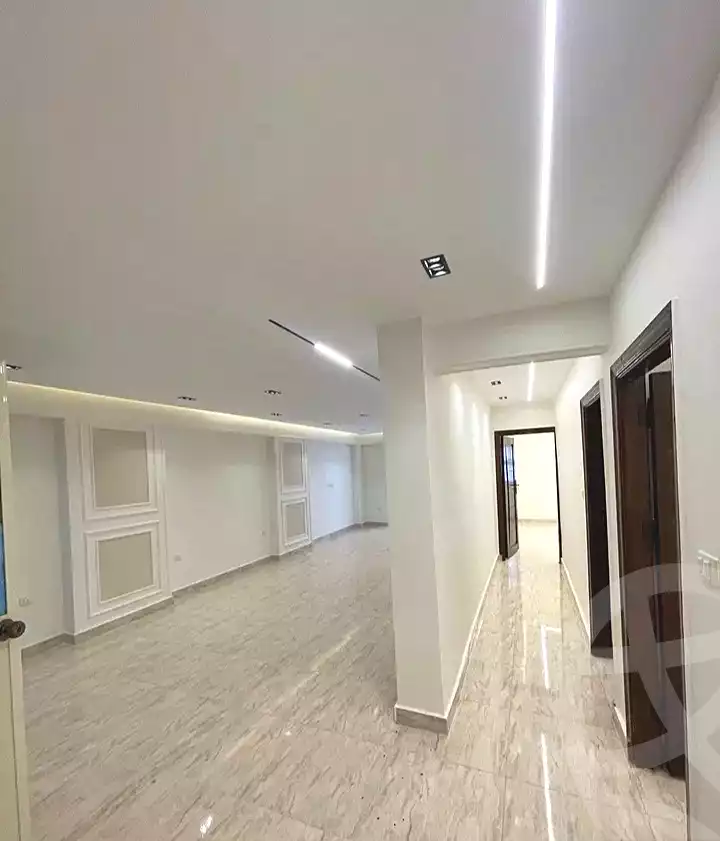 https://aqarmap.com.eg/ar/listing/7148450-for-sale-alexandria-al-agamy-lbytsh