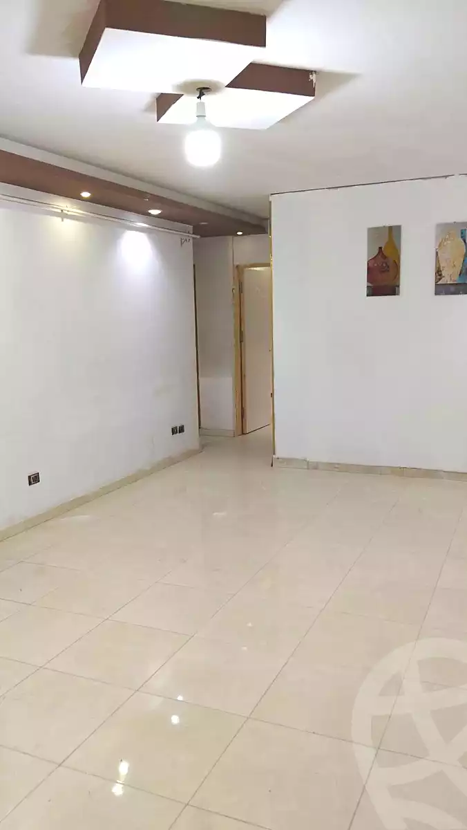 https://aqarmap.com.eg/ar/listing/7148578-for-rent-cairo-helwan-sherif-st