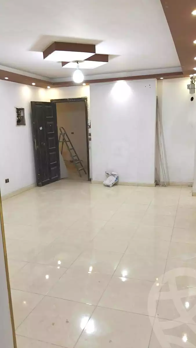 https://aqarmap.com.eg/ar/listing/7148578-for-rent-cairo-helwan-sherif-st