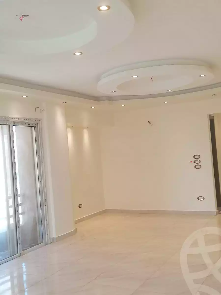 https://aqarmap.com.eg/en/listing/7149322-for-rent-cairo-new-cairo-compounds-the-square