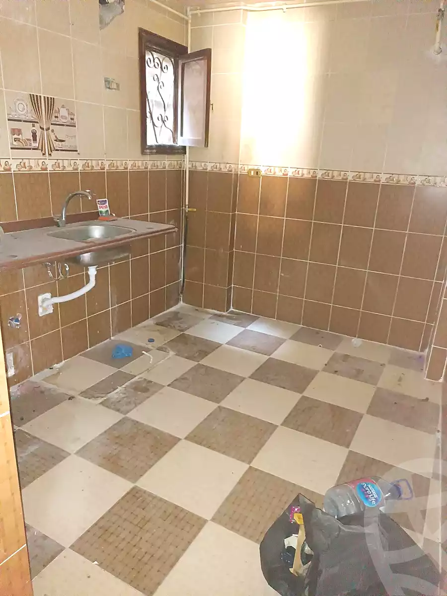 https://aqarmap.com.eg/en/listing/7149419-for-rent-alexandria-al-agamy-el-hanouvel-el-salam-st