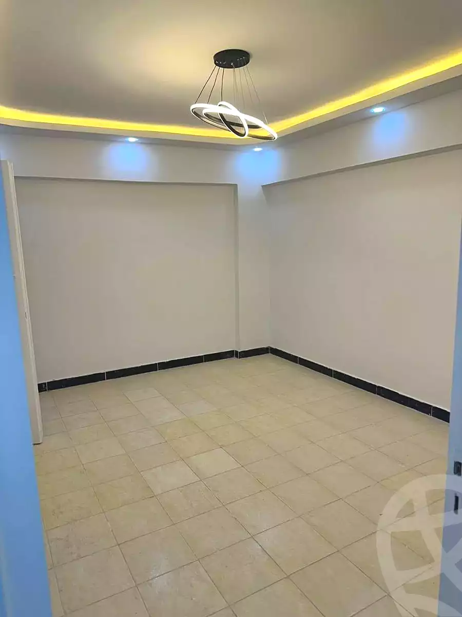 https://aqarmap.com.eg/ar/listing/7149782-for-sale-alexandria-al-agamy-el-hanouvel-radwan-st