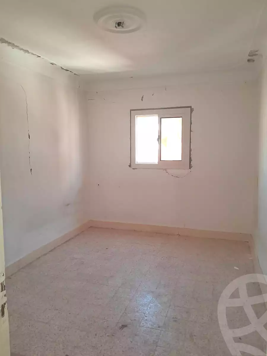https://aqarmap.com.eg/ar/listing/7149903-for-sale-alexandria-al-agamy-el-hanouvel-el-salam-st