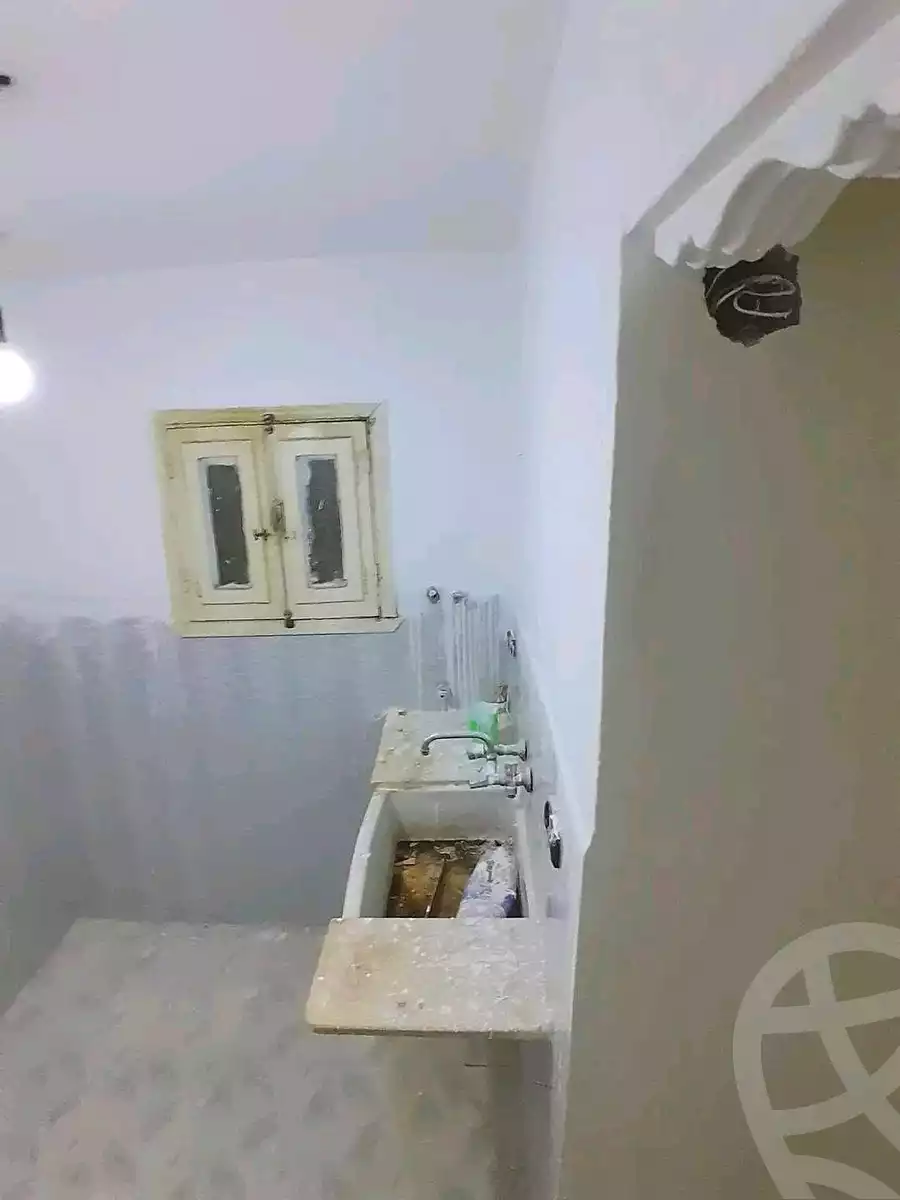 https://aqarmap.com.eg/ar/listing/7149939-for-sale-alexandria-al-agamy-el-hanouvel-radwan-st