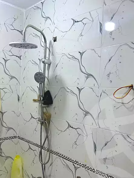 https://aqarmap.com.eg/en/listing/7150073-for-sale-cairo-helwan-kwrnysh-hlwn