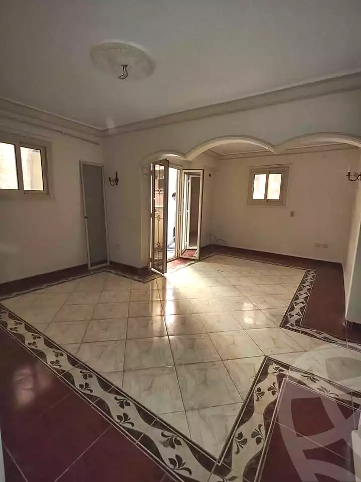 https://aqarmap.com.eg/en/listing/7150129-for-sale-alexandria-lsywf-el-falki