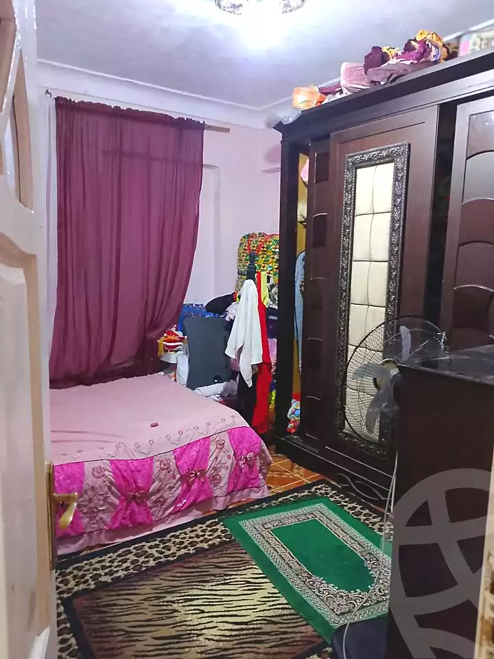 https://aqarmap.com.eg/en/listing/7150173-for-sale-alexandria-al-agamy-el-hanouvel-el-kholafaa-el-rashdeen-st