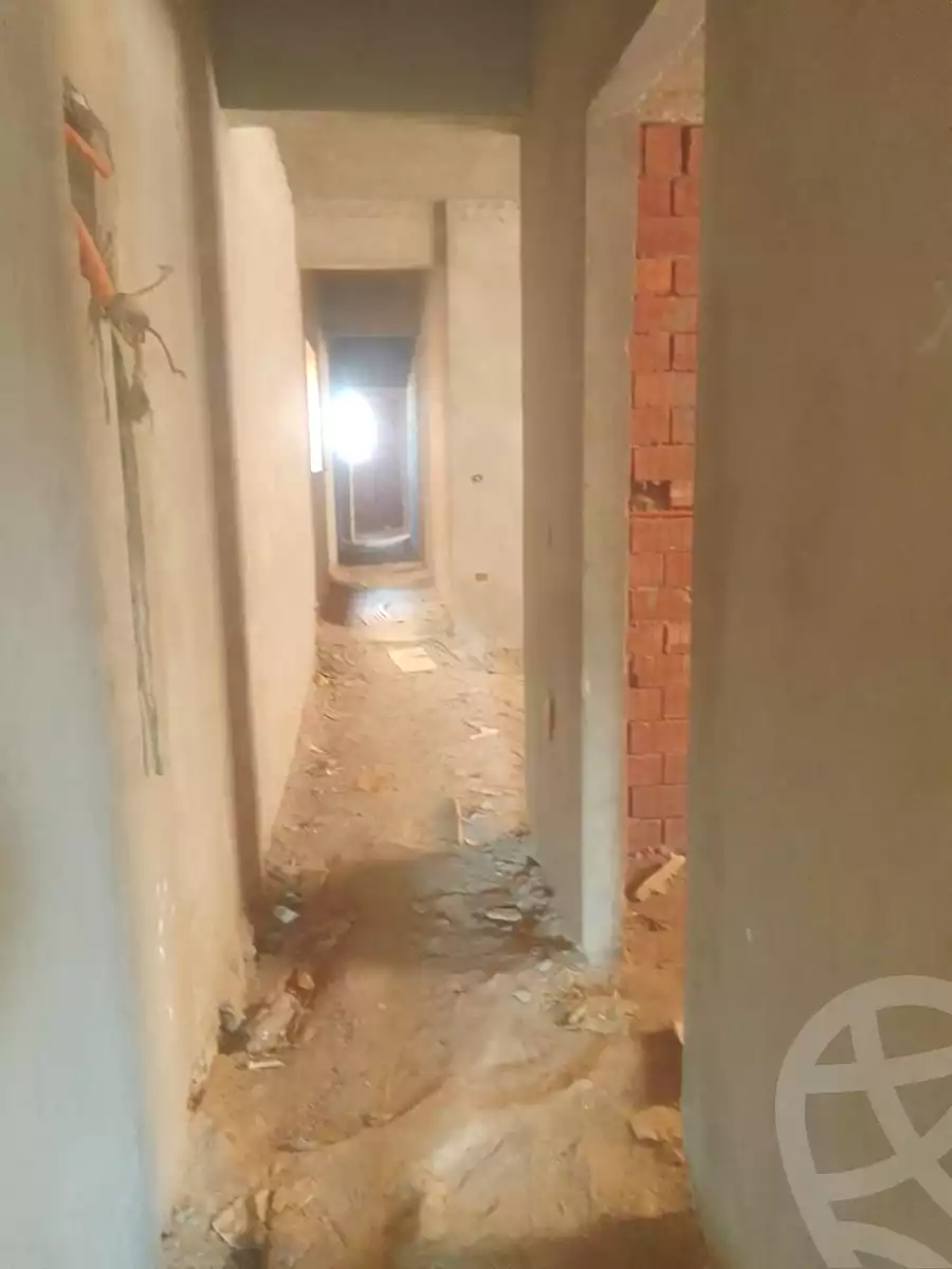 https://aqarmap.com.eg/ar/listing/7150100-for-sale-cairo-el-shorouk-lhy-lrb-neighbourhood-3