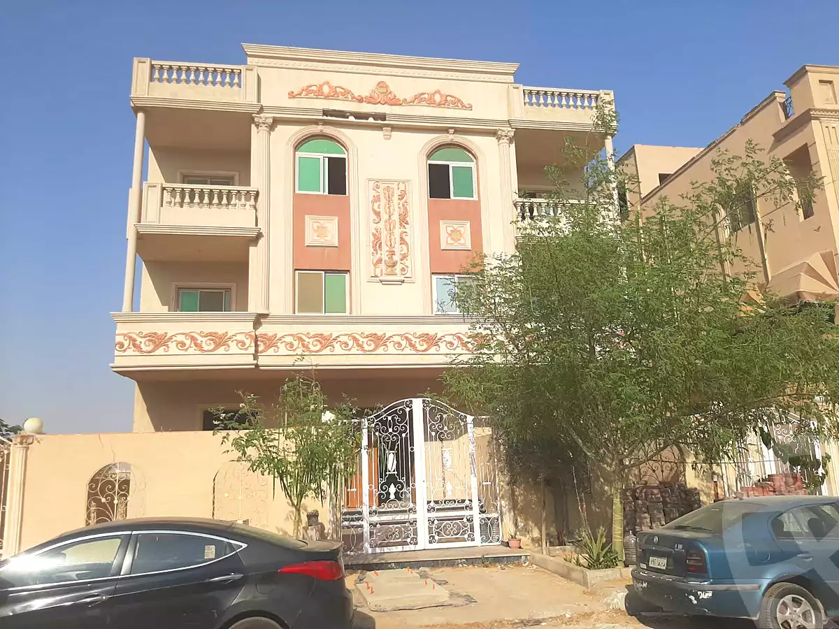 https://aqarmap.com.eg/ar/listing/7150100-for-sale-cairo-el-shorouk-lhy-lrb-neighbourhood-3