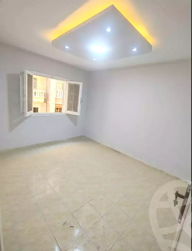 https://aqarmap.com.eg/ar/listing/7150477-for-sale-alexandria-al-agamy-el-hanouvel-al-asdakaa-st