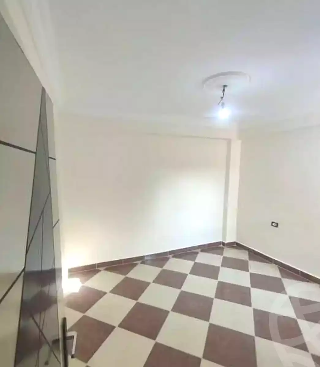 https://aqarmap.com.eg/en/listing/7150949-for-sale-alexandria-lsywf-el-falki
