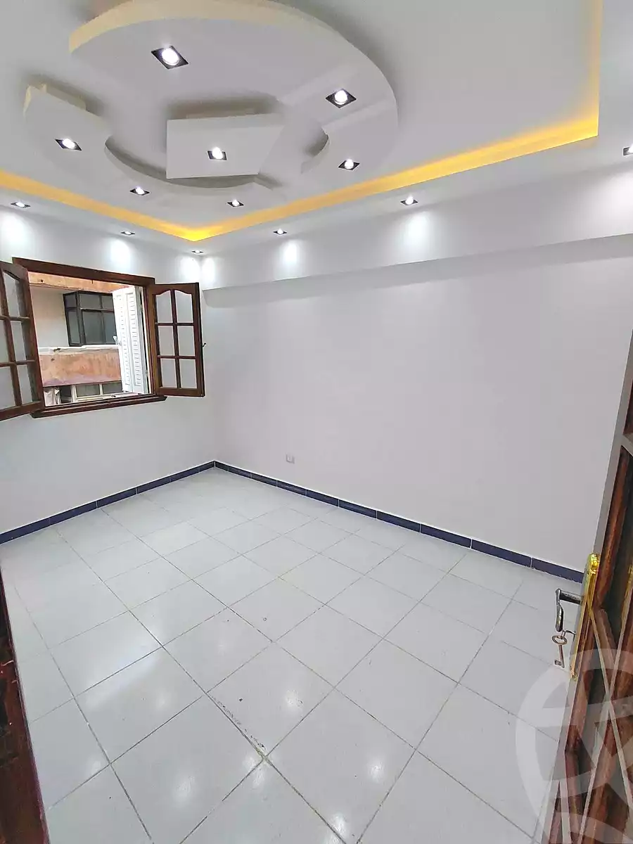 https://aqarmap.com.eg/en/listing/7151001-for-sale-alexandria-sydy-bshr-sydy-bshr-bhry-shr-mhmwd-l-yswy