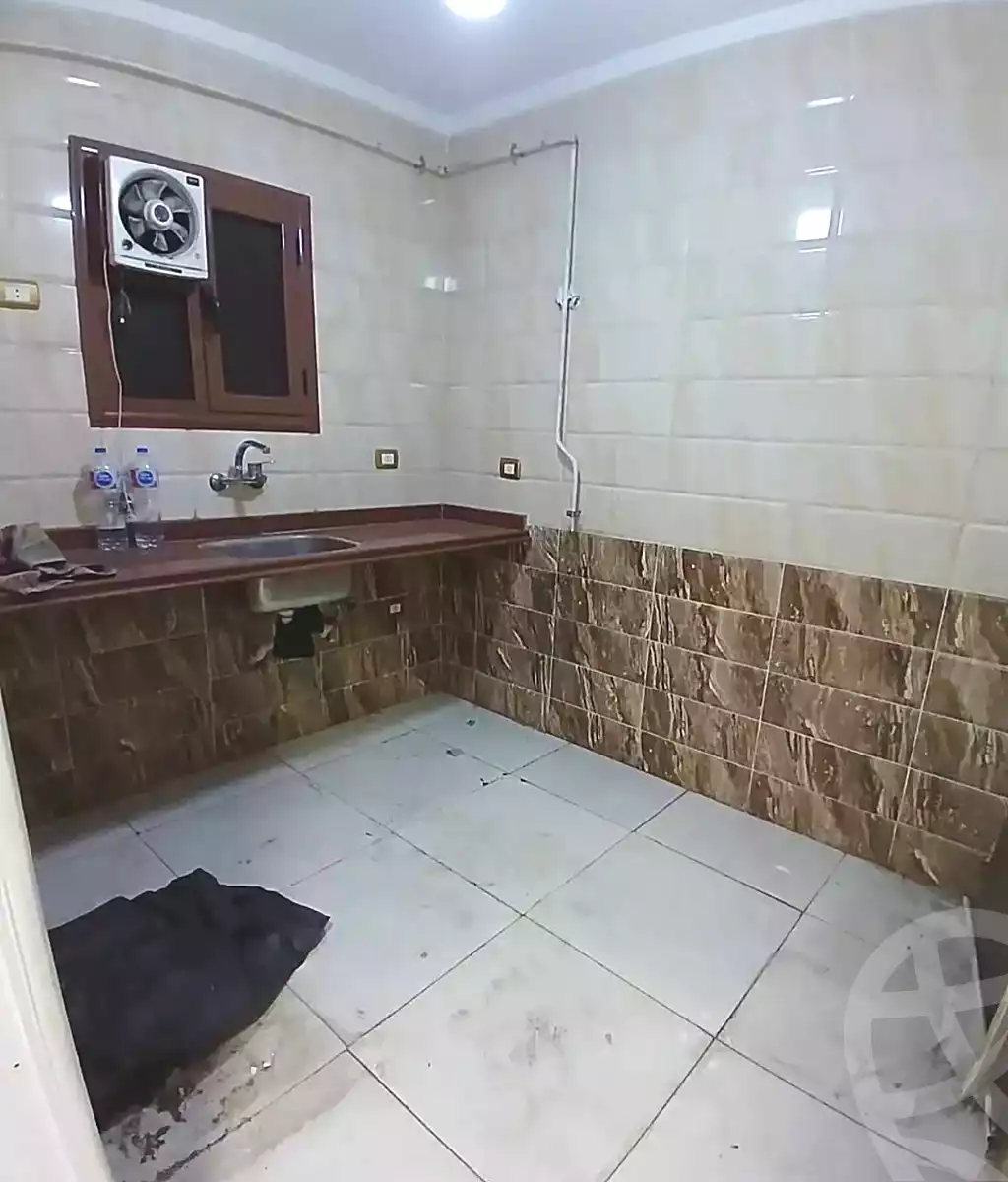 https://aqarmap.com.eg/ar/listing/7151007-for-rent-alexandria-el-asafra-l-sfr-bhry