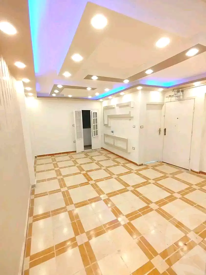 https://aqarmap.com.eg/ar/listing/7151081-for-sale-alexandria-lsywf-el-falki