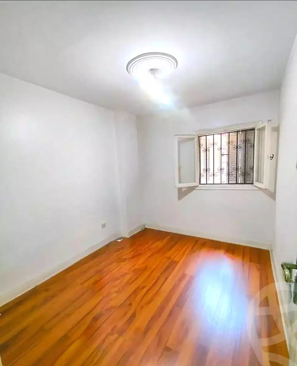 https://aqarmap.com.eg/ar/listing/7151296-for-sale-alexandria-sydy-bshr-sydy-bshr-bhry