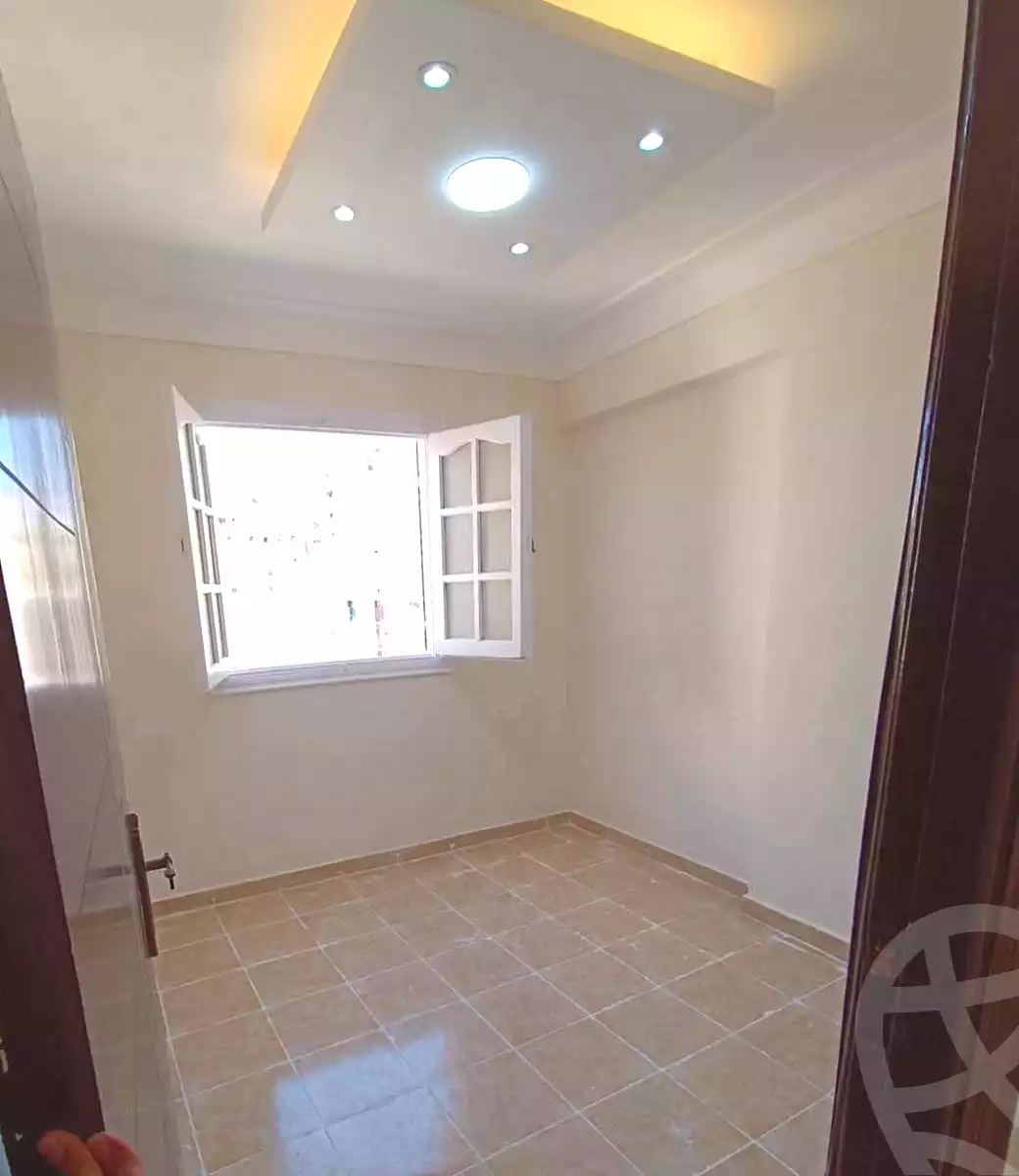 https://aqarmap.com.eg/ar/listing/7151397-for-sale-alexandria-sydy-bshr-sydy-bshr-bhry-ali-hipa-st