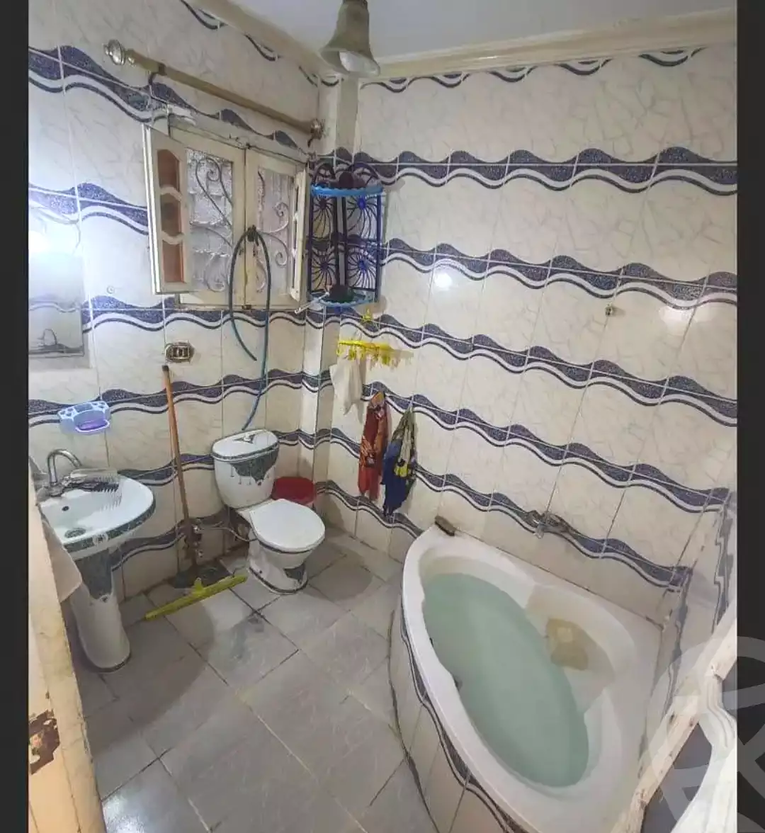 https://aqarmap.com.eg/ar/listing/7151409-for-sale-alexandria-al-agamy-el-hanouvel-gabir-hafez-st