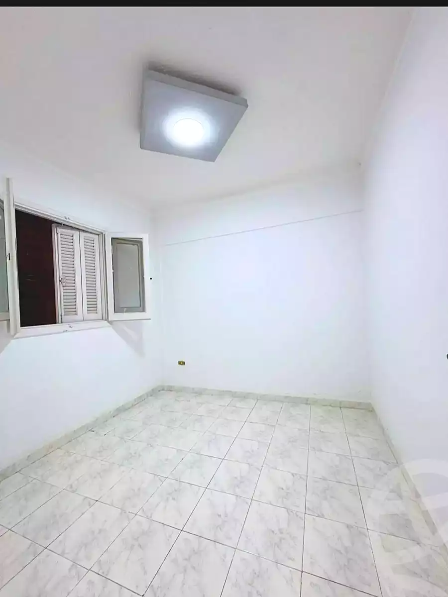 https://aqarmap.com.eg/en/listing/7151563-for-sale-alexandria-al-agamy-shataa-el-nakheel