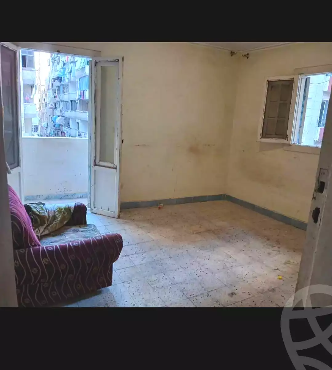 https://aqarmap.com.eg/ar/listing/7151581-for-sale-alexandria-el-asafra-l-sfr-bhry