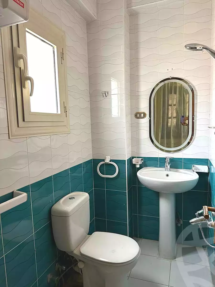 https://aqarmap.com.eg/en/listing/7151875-for-rent-cairo-new-cairo-first-settlement-mhwr-mstfy-kml