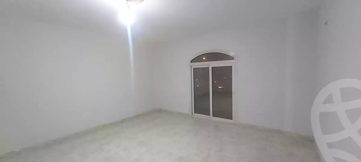 https://aqarmap.com.eg/ar/listing/7151987-for-rent-cairo-new-cairo-ganob-el-akadamiya-south-academy-d-hassan-ibn-thabet-st