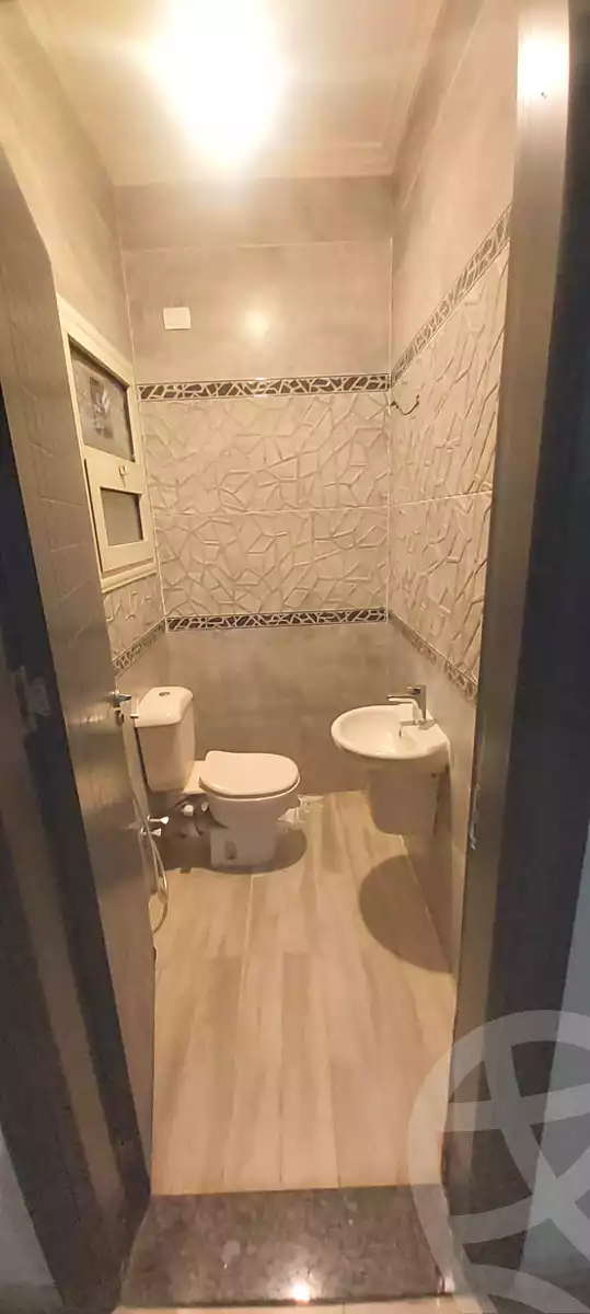 https://aqarmap.com.eg/ar/listing/7151987-for-rent-cairo-new-cairo-ganob-el-akadamiya-south-academy-d-hassan-ibn-thabet-st