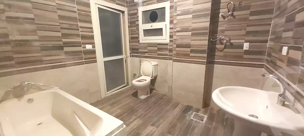 https://aqarmap.com.eg/ar/listing/7151987-for-rent-cairo-new-cairo-ganob-el-akadamiya-south-academy-d-hassan-ibn-thabet-st