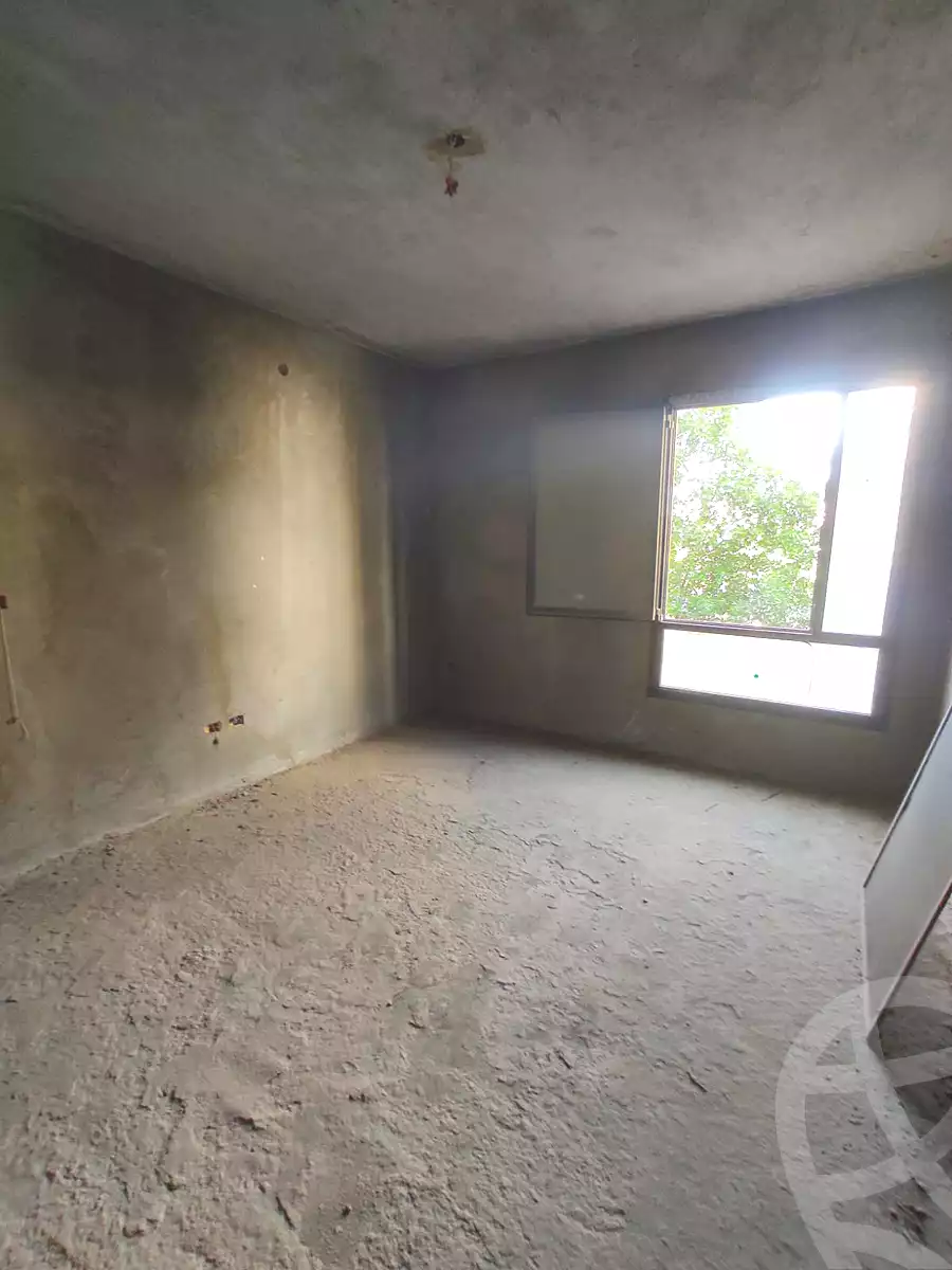 https://aqarmap.com.eg/ar/listing/7152100-for-sale-cairo-new-cairo-compounds-eastown-eastown-parks