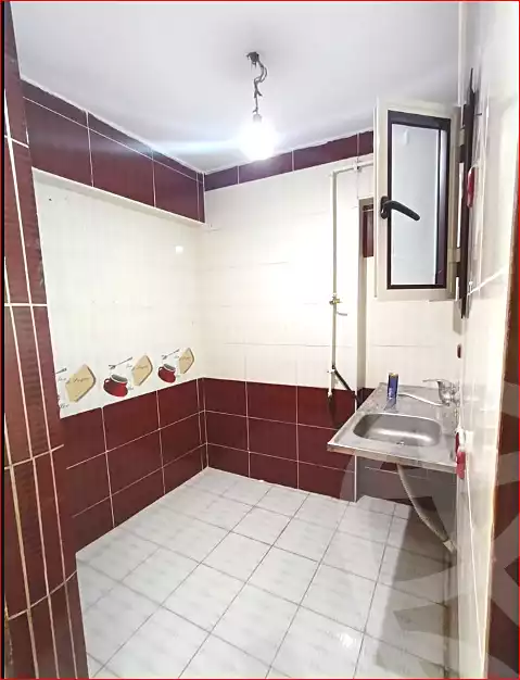 https://aqarmap.com.eg/en/listing/7152329-for-sale-alexandria-lsywf-el-falki