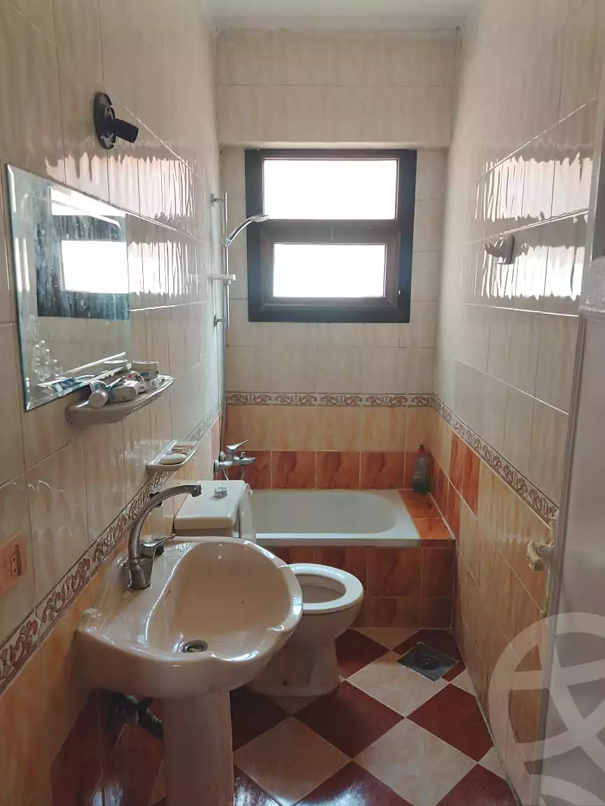 https://aqarmap.com.eg/en/listing/7152428-for-rent-cairo-6th-of-october-el-ahyaa-neighborhood-1st-al-maahad