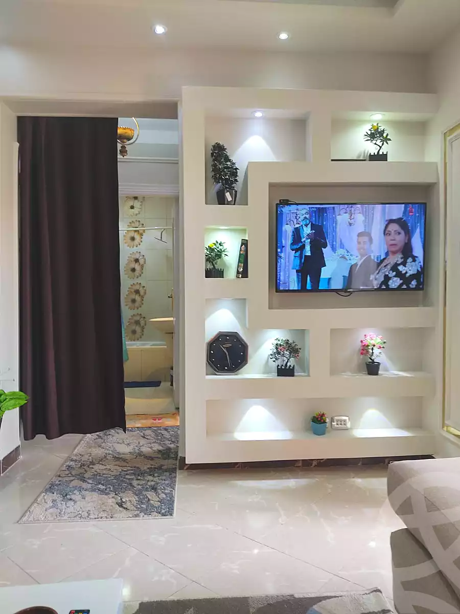 https://aqarmap.com.eg/ar/listing/7152497-for-rent-cairo-6th-of-october-compounds-dream-land-flower-resort