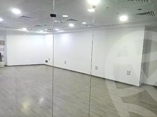 https://aqarmap.com.eg/en/listing/7040601-for-rent-cairo-new-cairo-compounds-kyrw-kbytl-sntr-ktlyst-llttwyr
