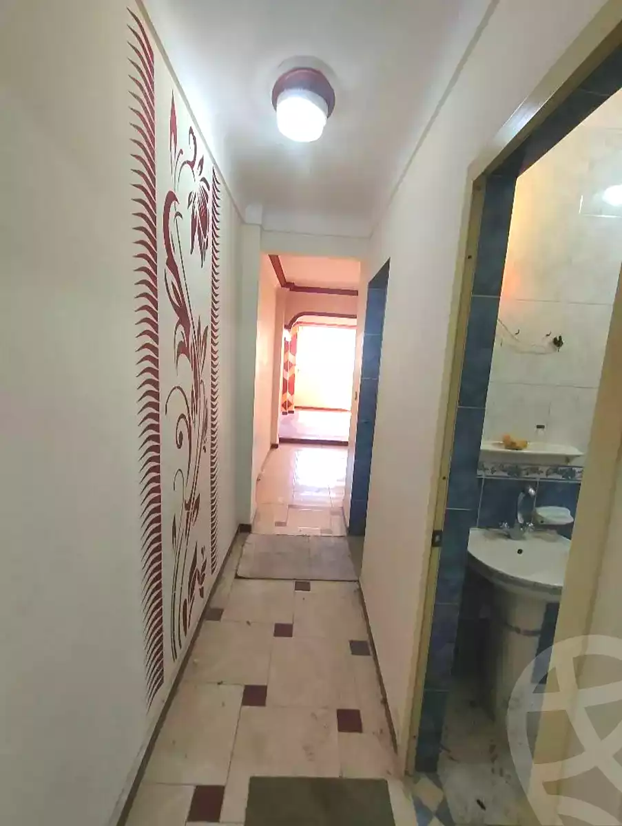 https://aqarmap.com.eg/ar/listing/7152603-for-sale-alexandria-lsywf-el-falki