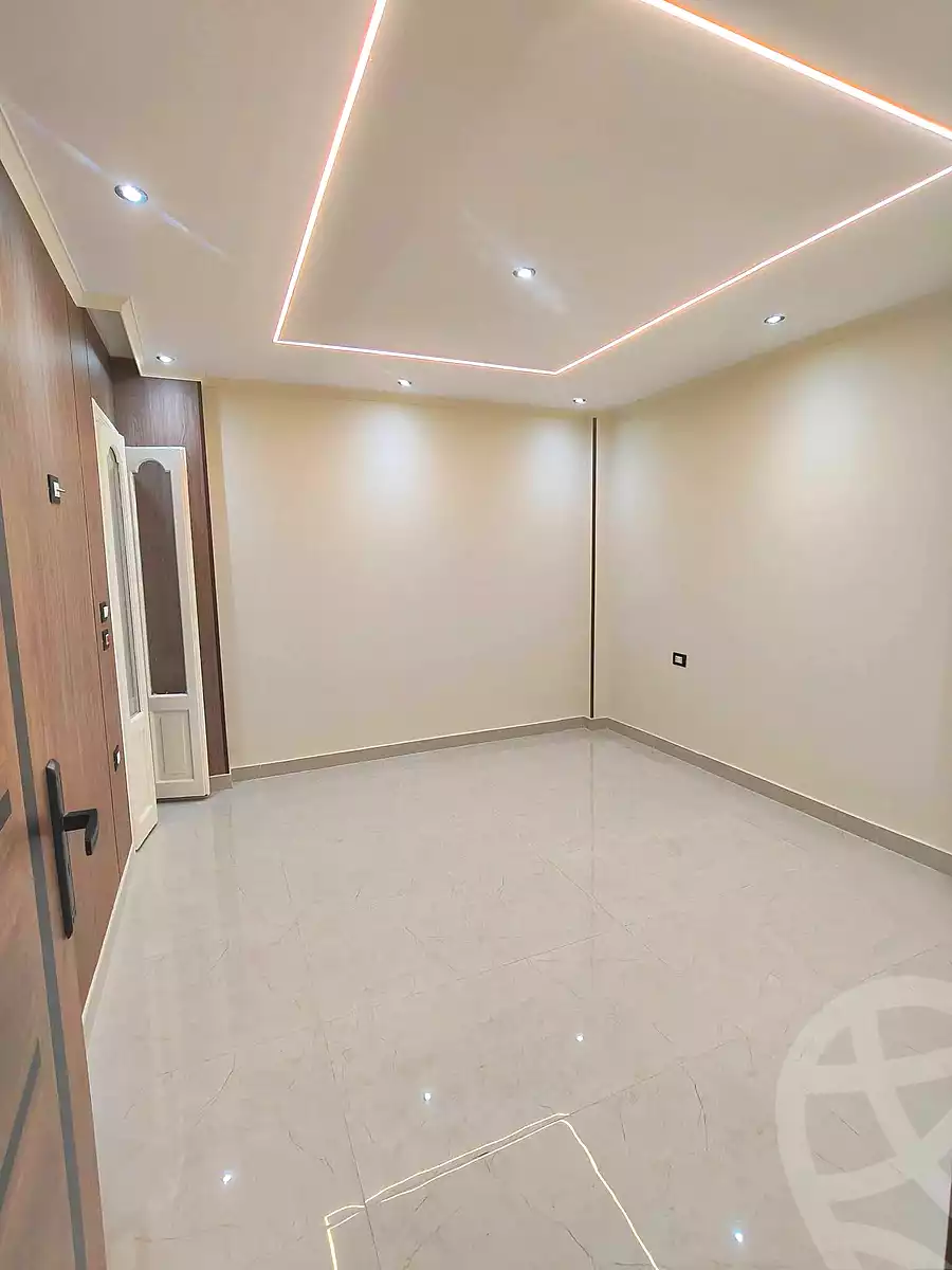 https://aqarmap.com.eg/en/listing/7152702-for-sale-alexandria-sydy-bshr-tryq-ljysh