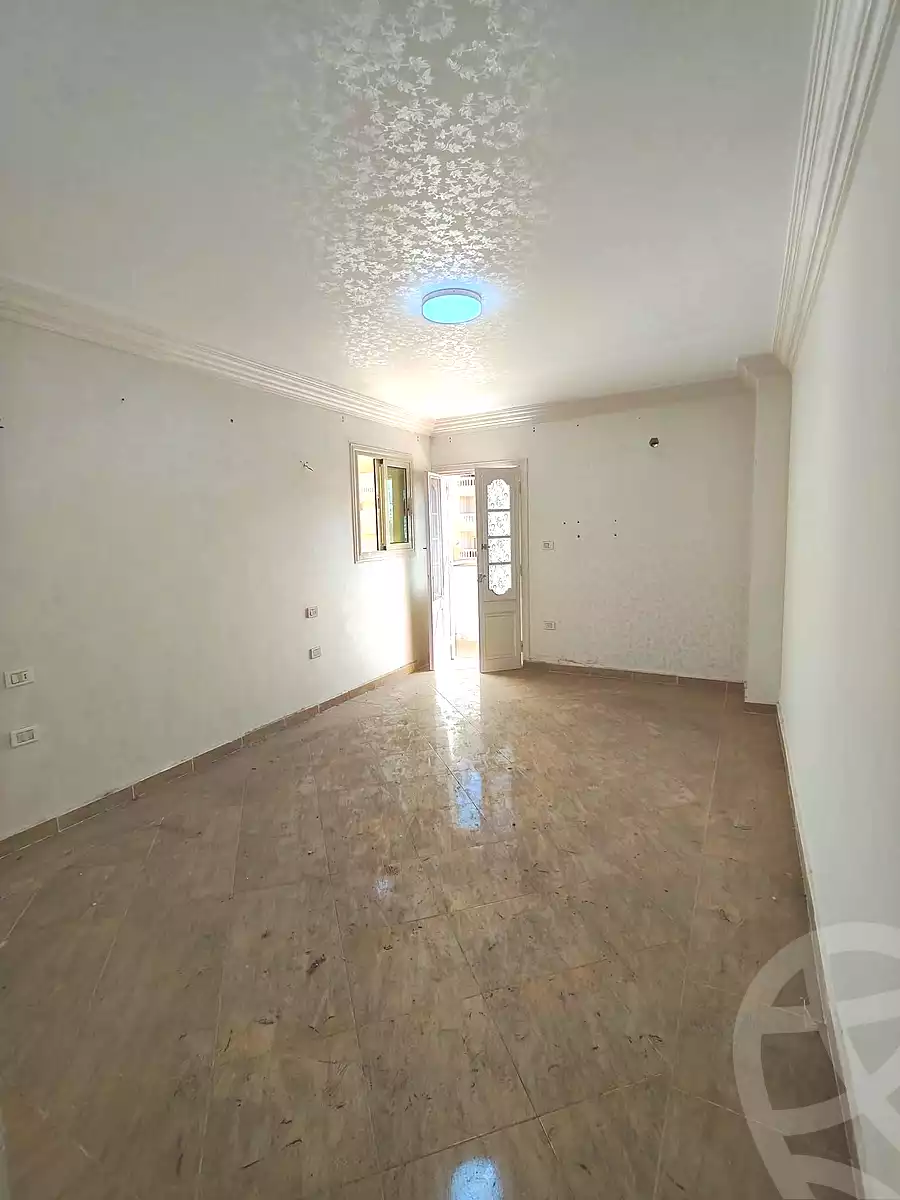 https://aqarmap.com.eg/en/listing/7152809-for-sale-alexandria-el-asafra-l-sfr-bhry-el-geish-rd