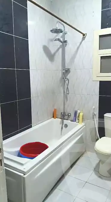 https://aqarmap.com.eg/en/listing/7153093-for-sale-cairo-helwan-hadayek-helwan-el-dawagen