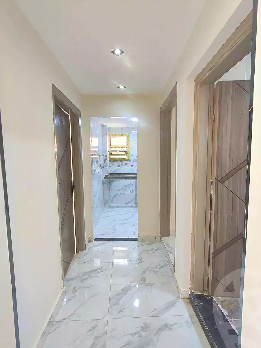 https://aqarmap.com.eg/ar/listing/7153635-for-sale-alexandria-sydy-bshr-sydy-bshr-bhry-mohamed-el-srafi-st.