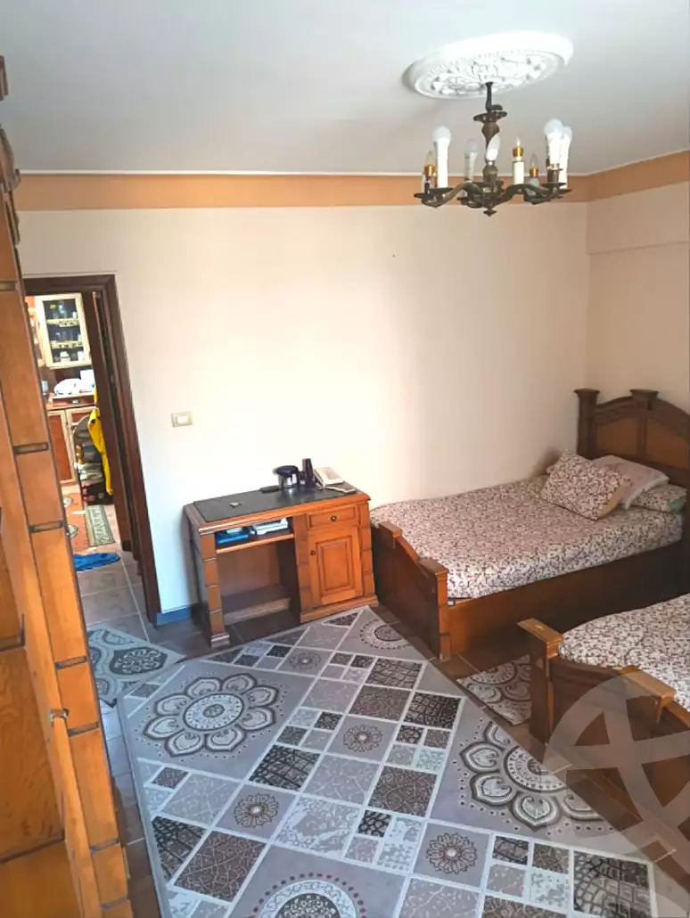 https://aqarmap.com.eg/ar/listing/7153751-for-sale-alexandria-moharram-bey-kanal-al-mahmoudeya-al-bahri-st