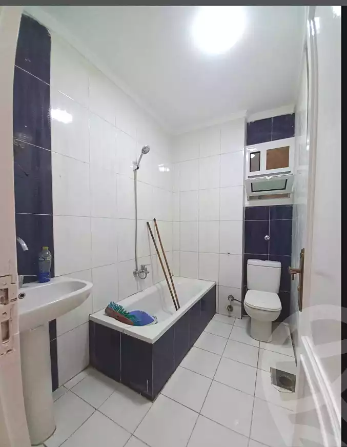 https://aqarmap.com.eg/en/listing/7153890-for-sale-alexandria-el-asafra-shr-45
