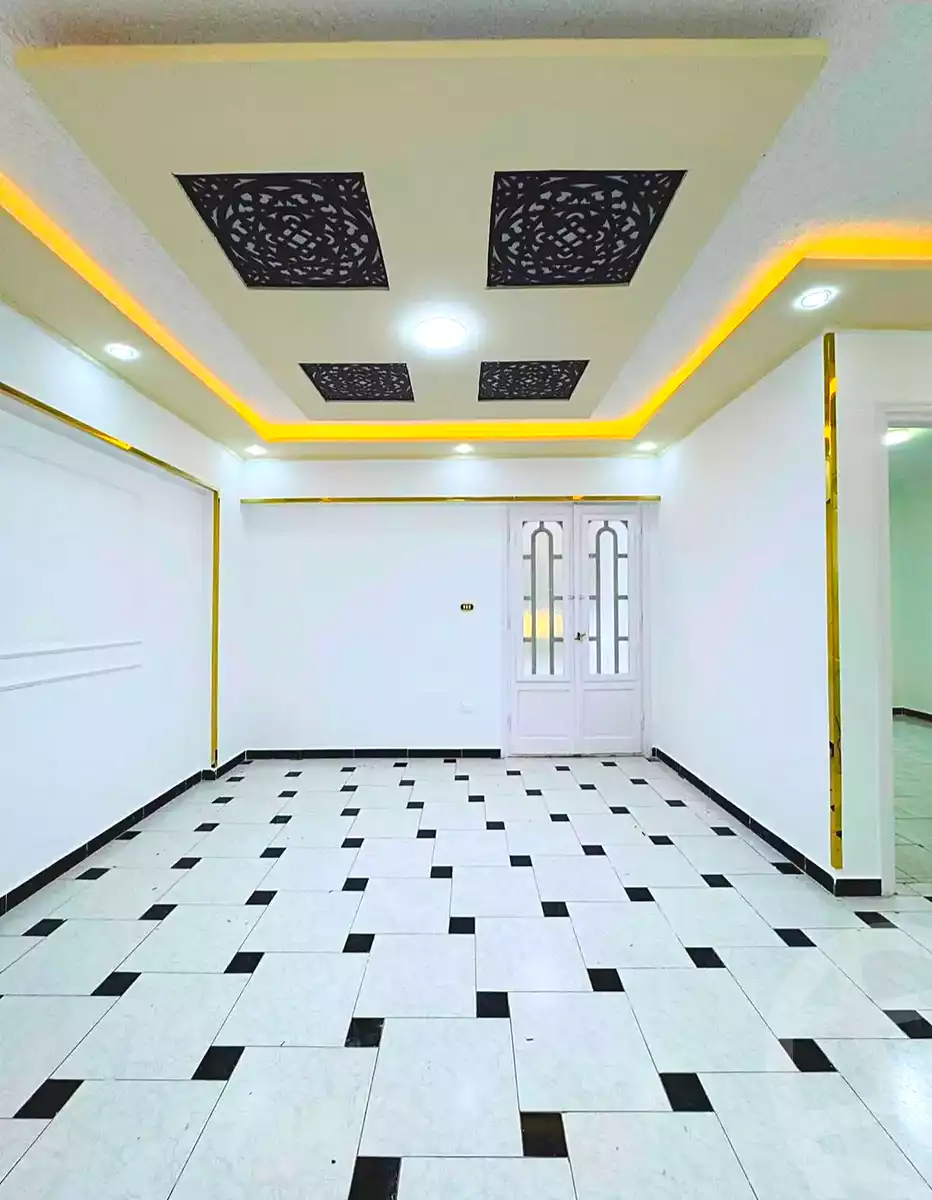 https://aqarmap.com.eg/ar/listing/7154042-for-sale-alexandria-al-agamy-shataa-el-nakheel