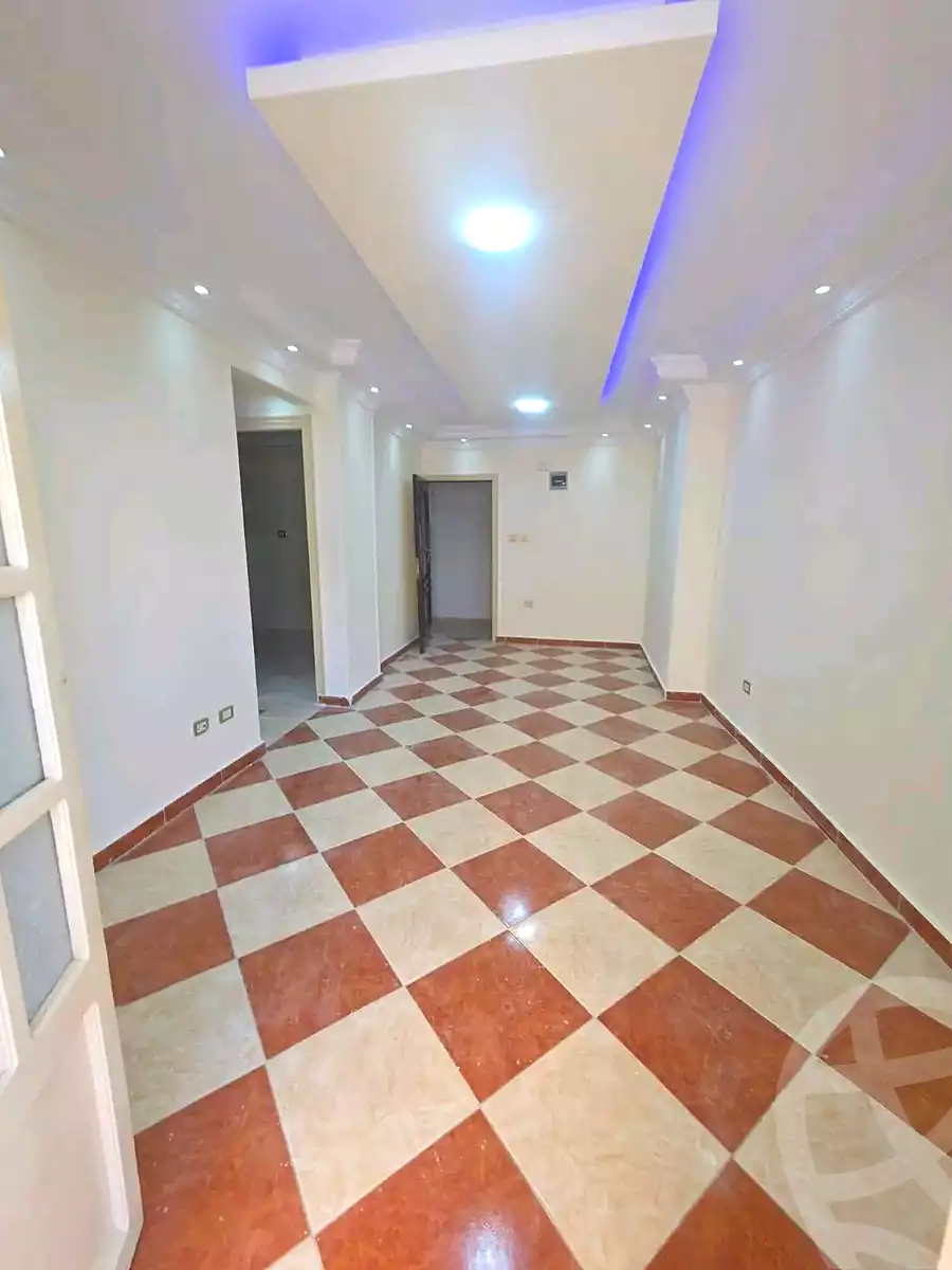 https://aqarmap.com.eg/ar/listing/7154157-for-sale-alexandria-sydy-bshr-sydy-bshr-bhry-shr-mhmwd-l-yswy